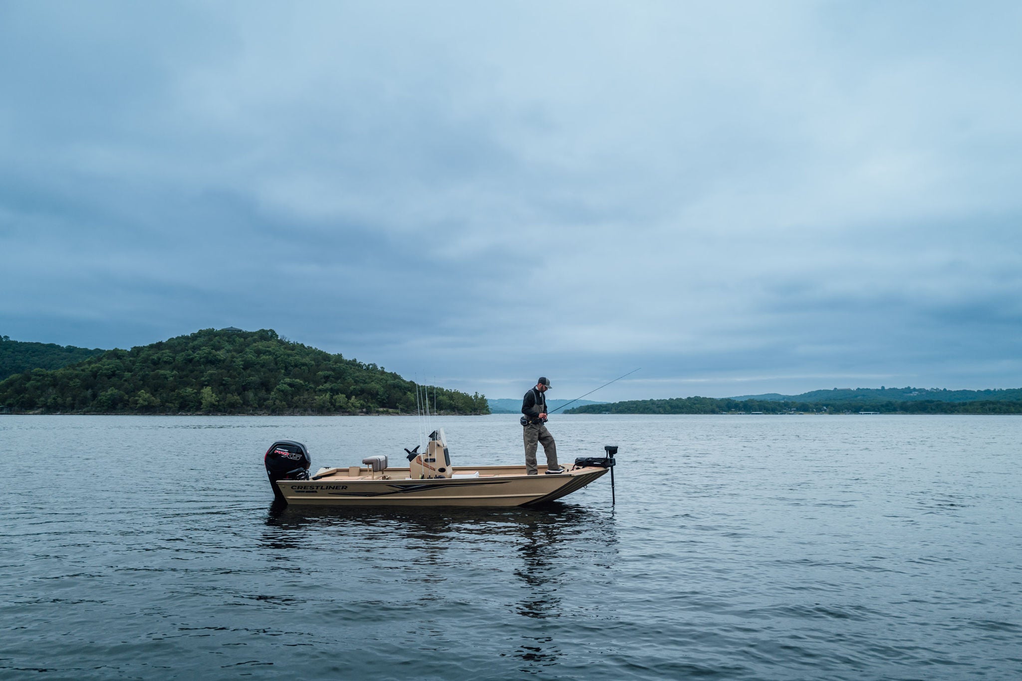 Crestliner RB-X 1870 Lifestyle image