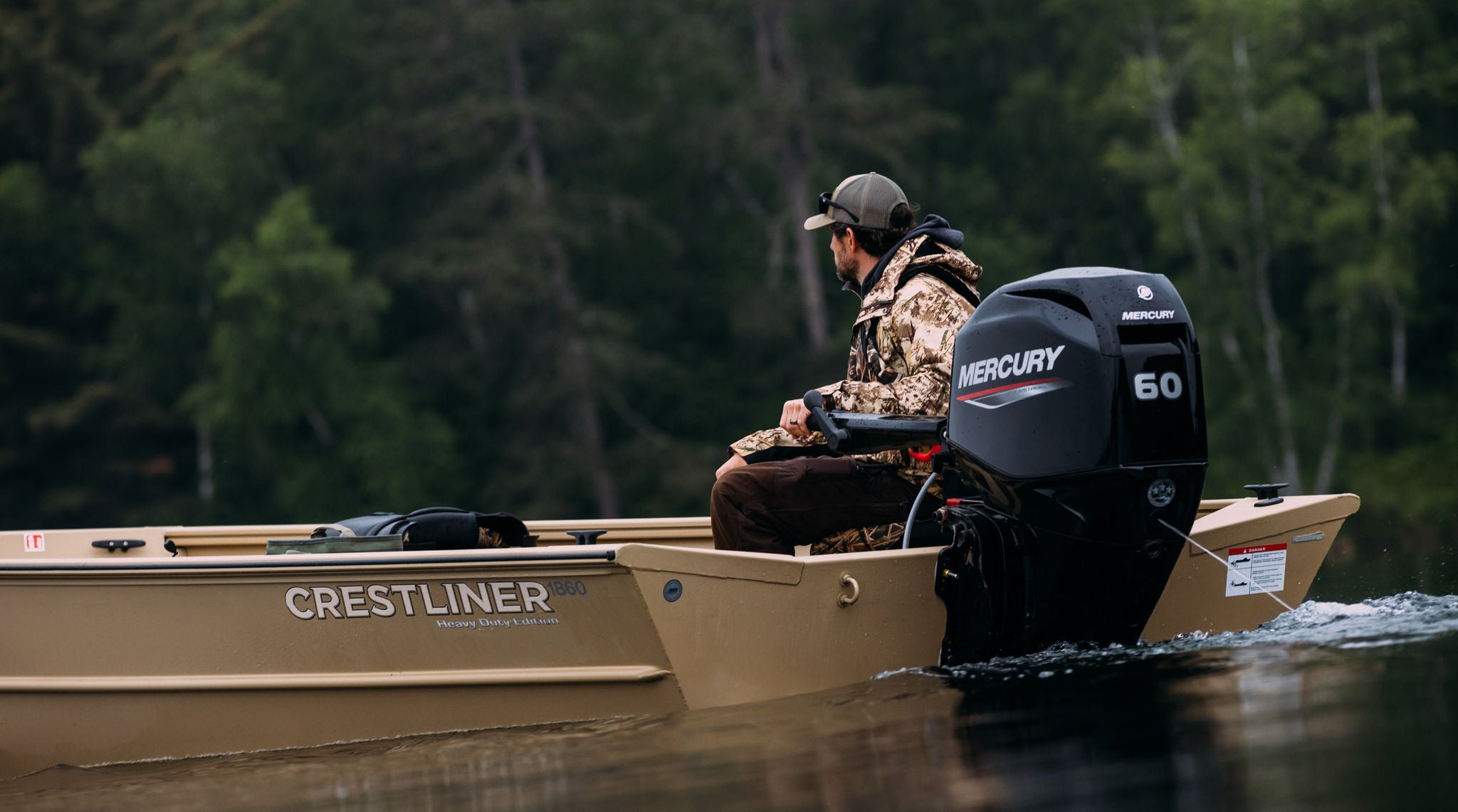 Crestliner 1860 Retriever Jon Deluxe Image