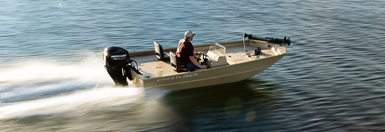 Crestliner 1660 Retriever SC Image