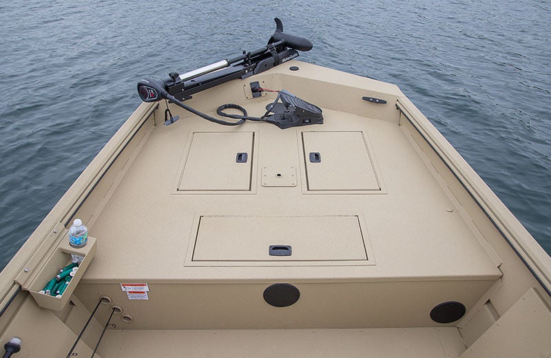 Crestliner 1860 Retriever SC