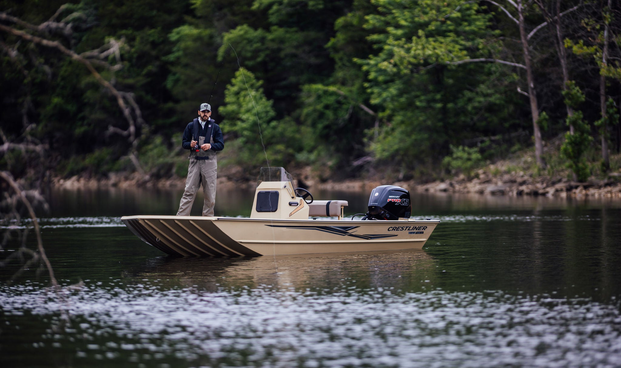 Crestliner RB-X 1870 Lifestyle image
