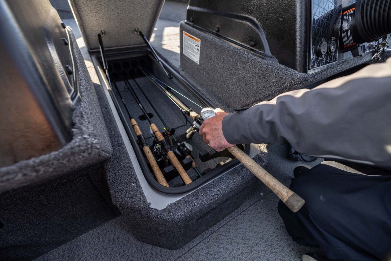 Crestliner 1850 Fish Hawk