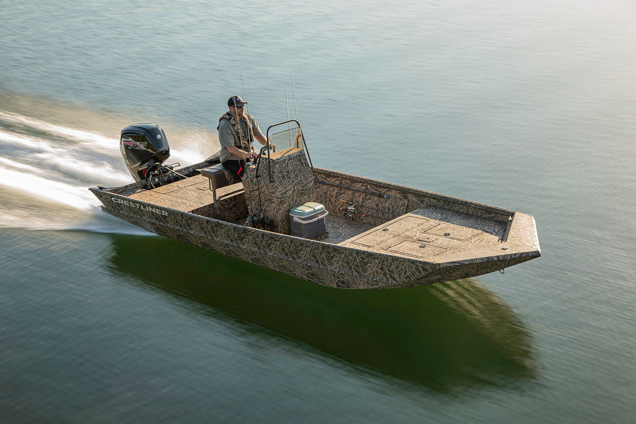 Crestliner 2070 Retriever CC Image