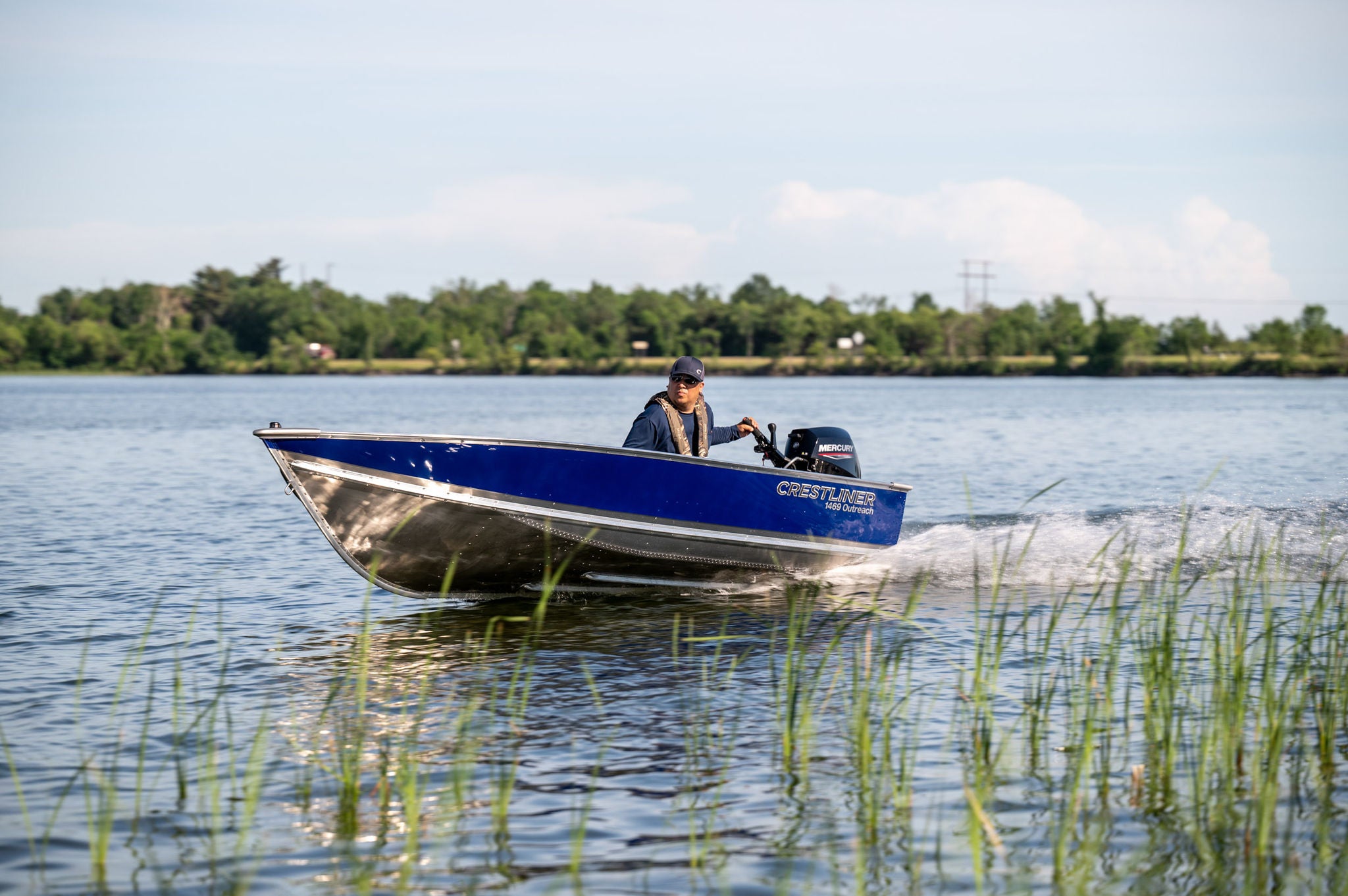 Crestliner 1469 at Cass Lake