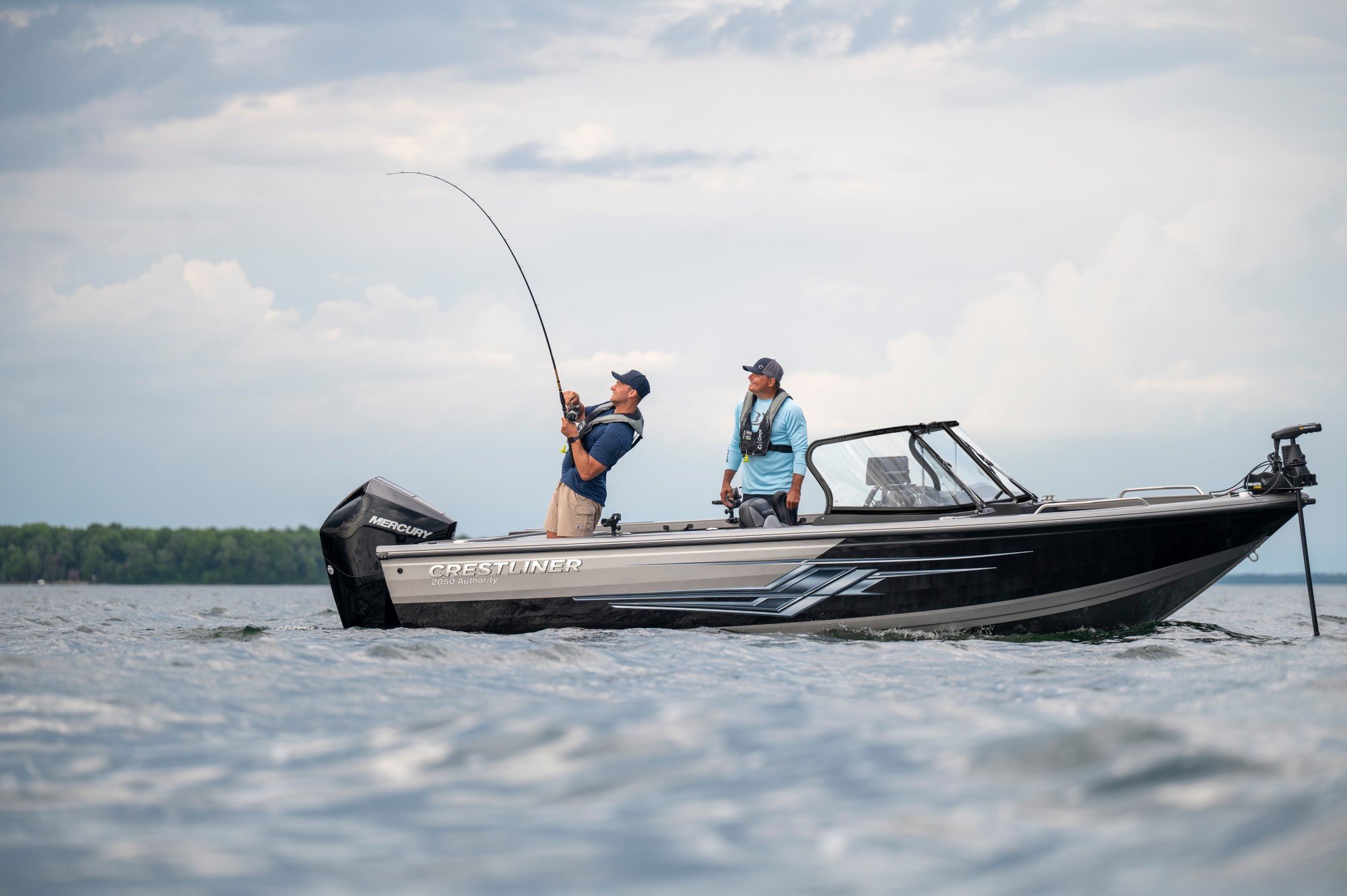 Best Boats for Big Lake Fishing