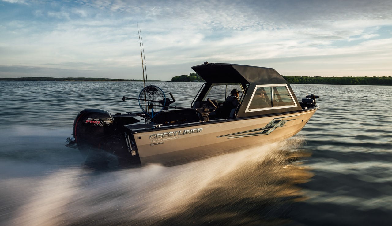 2050 Commander Hardtop