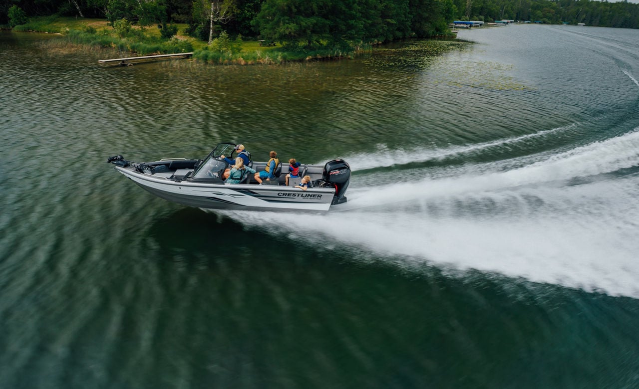 Crestliner 1850 Sportfish Lifestyle Image