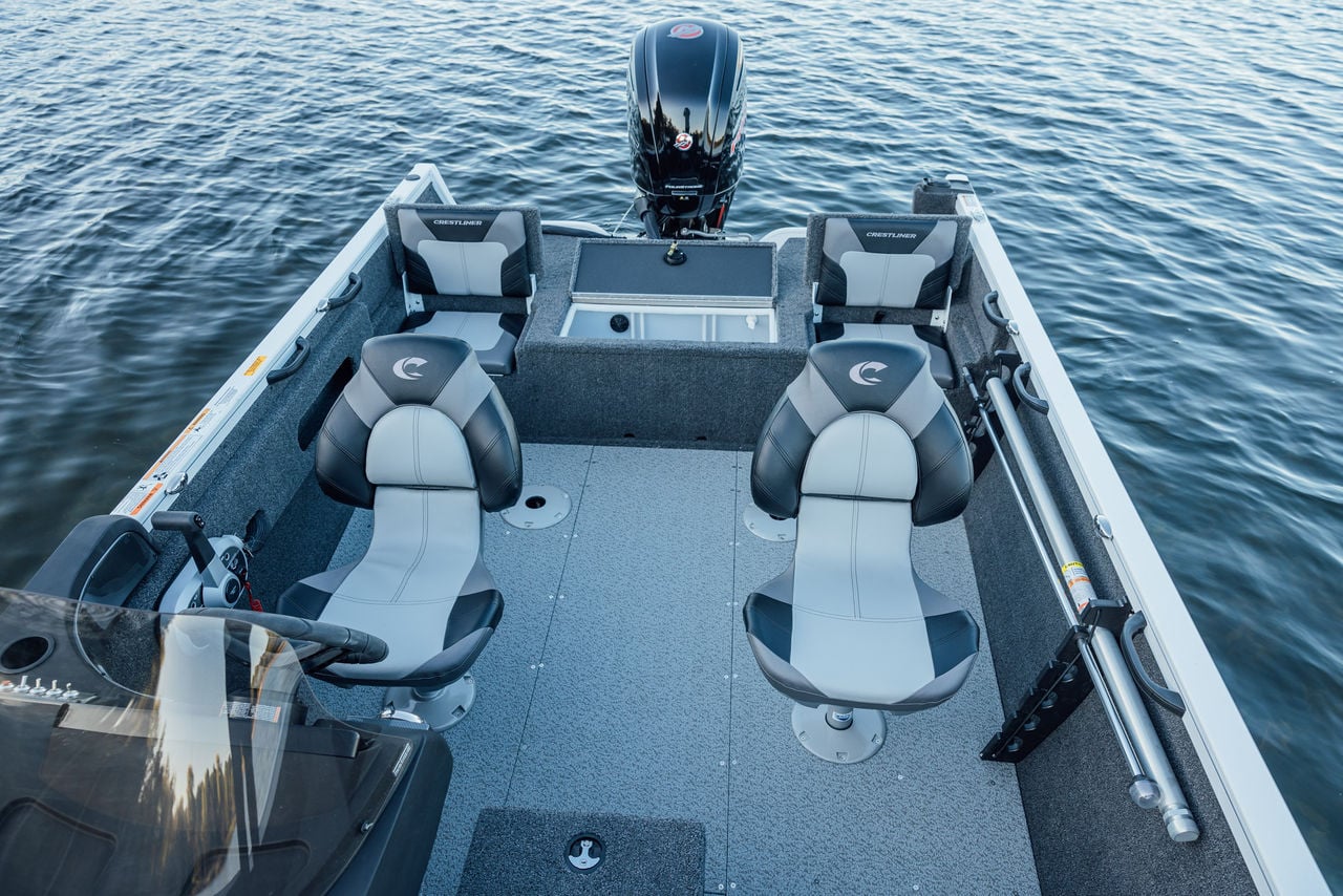 Crestliner 1750 Hawk SC Image